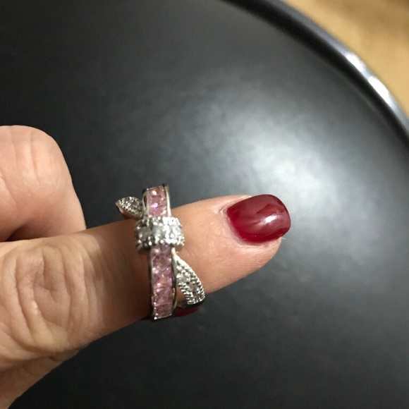 Pink twist bling ring - Picture 2 of 4